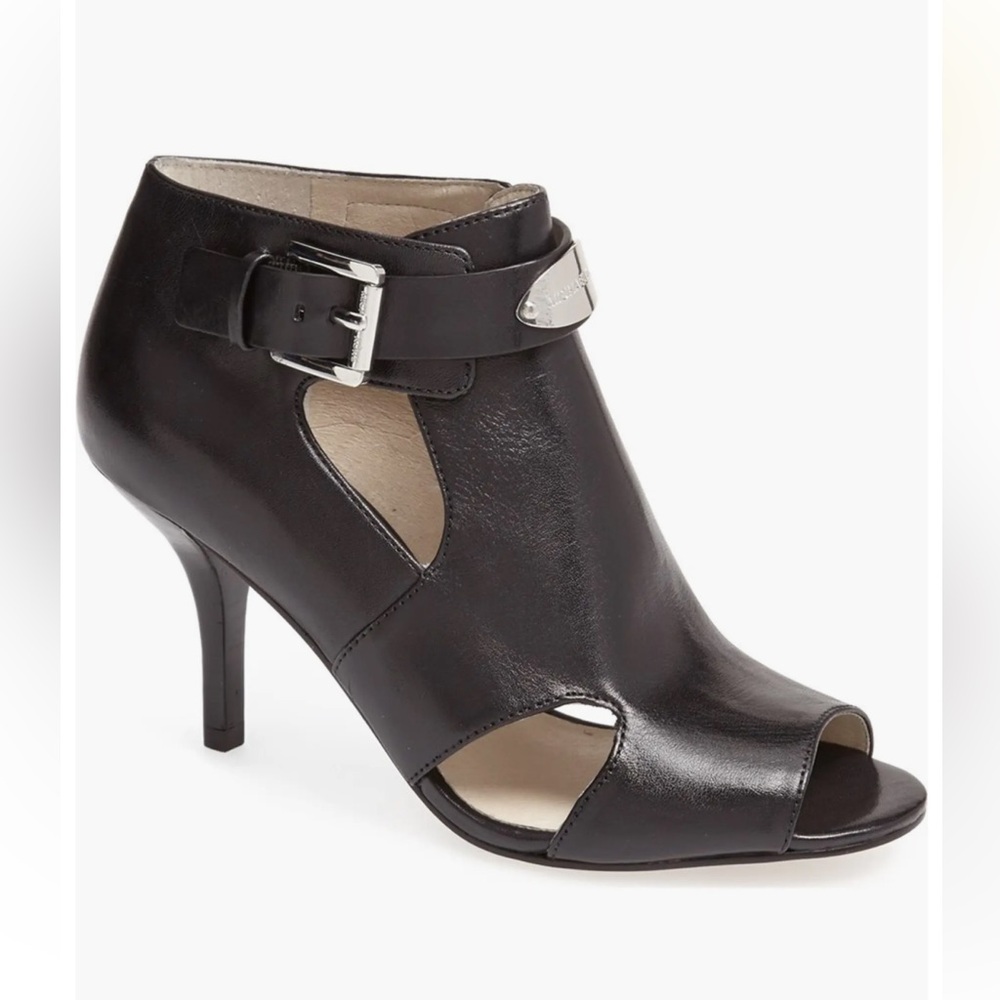 Michael Kors MK Plate Black Leather Ankle Booties 8 M